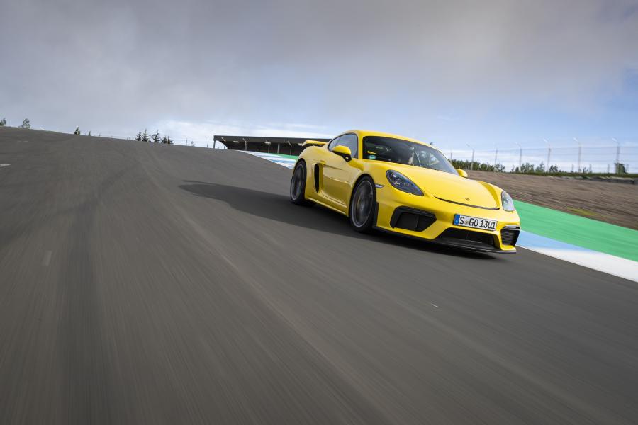  Porsche 718 Cayman GT4 (982C) 2019 года  (WW) (фото 133 из 190)